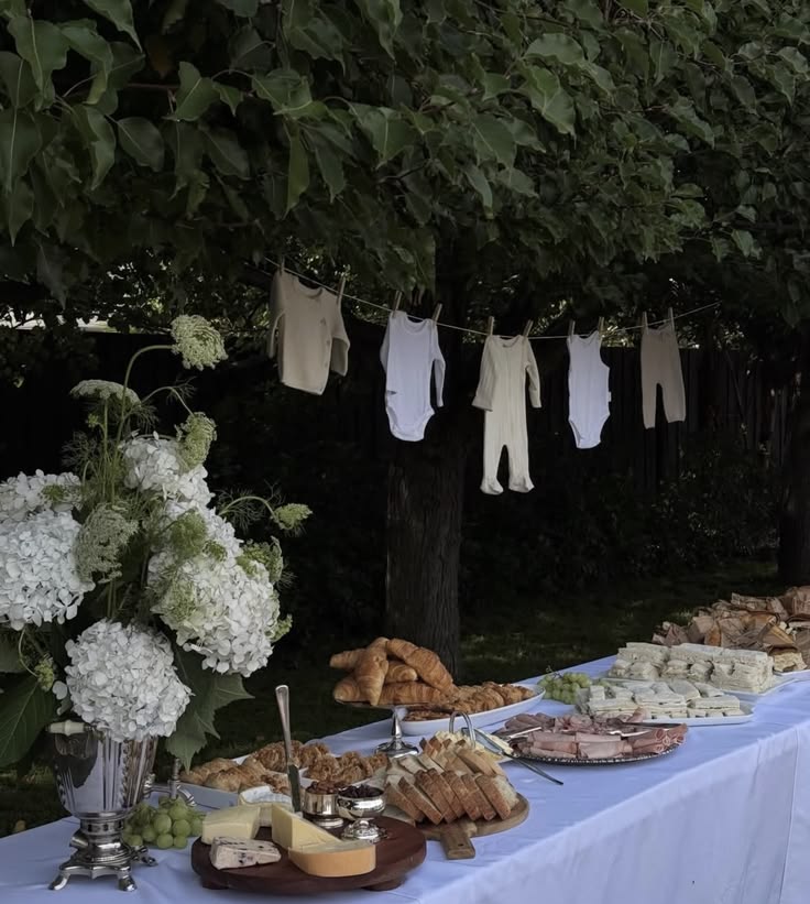 Baby shower gifts - to avoid the WhatsApp back and forth